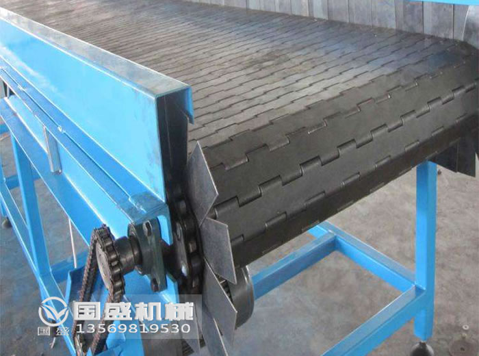 柔性不銹鋼鏈板輸送機(jī) 柔性不銹鋼鏈板輸送機(jī)